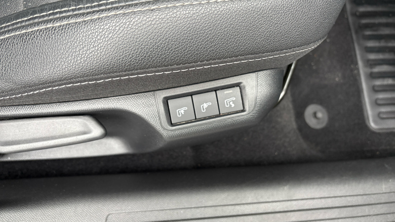 Vauxhall Mokka 100kW Ultimate Edition 50kWh 5dr Auto Electric Hatchback